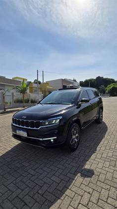 JEEP COMMANDER 2.0 TD380 TURBO DIESEL OVERLAND AT9